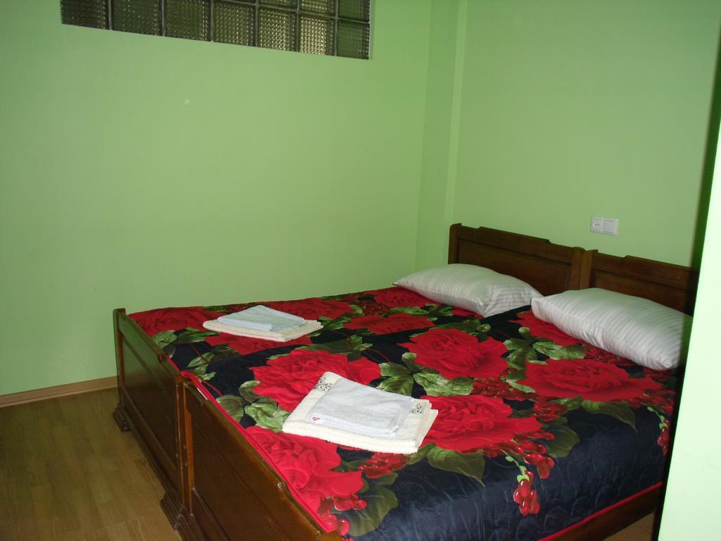 Suliko Guest House Μπατούμι Εξωτερικό φωτογραφία