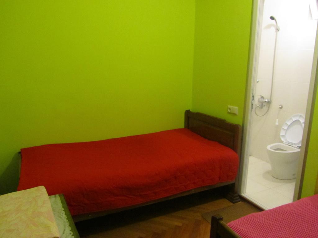 Suliko Guest House Μπατούμι Δωμάτιο φωτογραφία