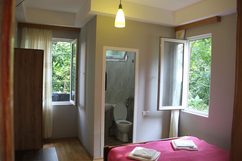 Suliko Guest House Μπατούμι Εξωτερικό φωτογραφία