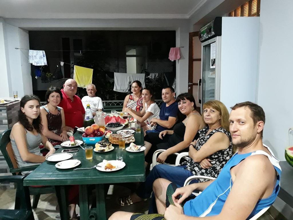 Suliko Guest House Μπατούμι Εξωτερικό φωτογραφία